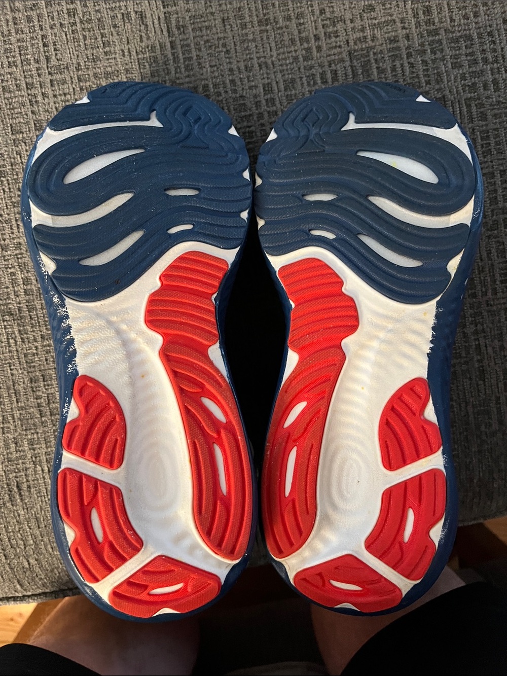 Brooks Glycerin 22 Gray/Navy Peony with Fiery Red Accents - Picture 5 of 16